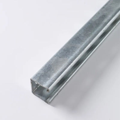 Estrutura C Canais de aço galvanizado canais de imersão a quente de metal decolado GB/T 700-2006