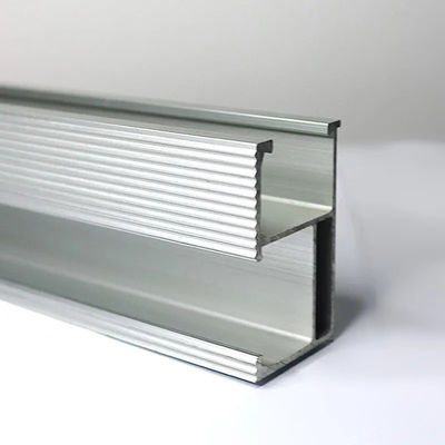 Sistema de suportes para trilhos de painéis solares Van Rooftop resistente a intempéries ODM