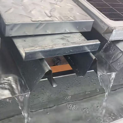 Canal de montagem solar fotovoltaica de drenagem de metal Trilha de alumínio no telhado